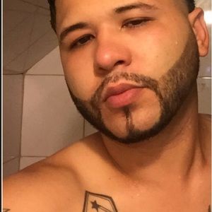 Meet your Posher, Nicholas